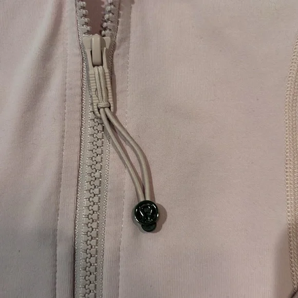 Women's Light Pink Lululemon Define Jacket size 8 - Picture 3 of 11
